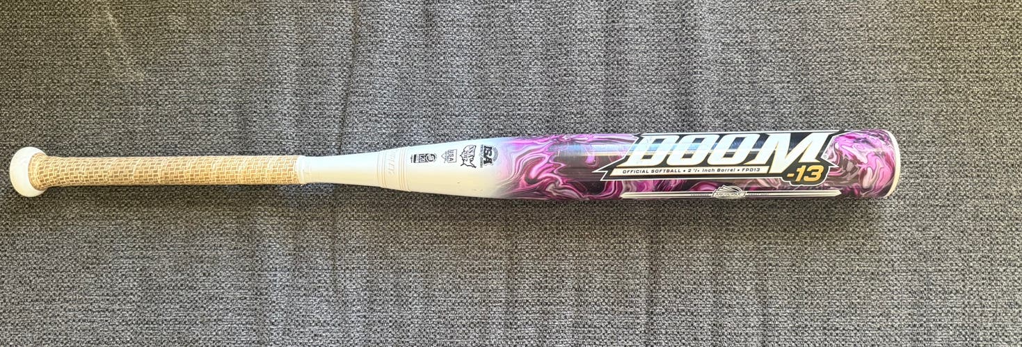 29” Dudley Doom Composite Bat