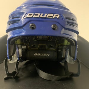 Medium Bauer Re-Akt 100 Helmet (Used)