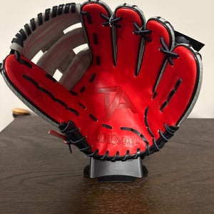 Wilson A2000 RH Baseball Glove 11.5" (New)