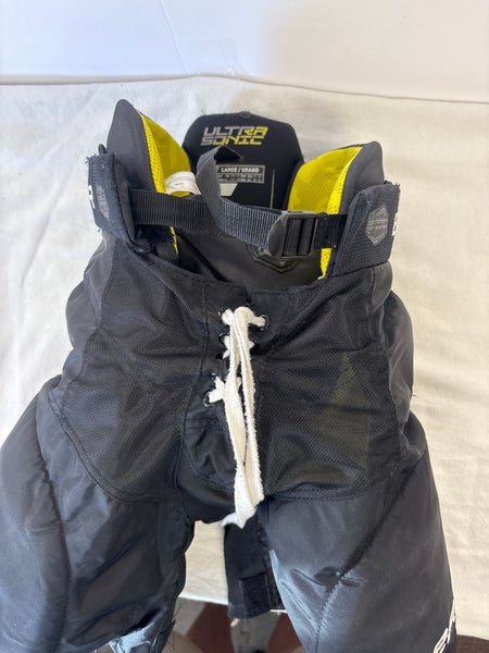 Youth Large Bauer Supreme Ultrasonic Hockey Pants (Used)