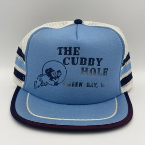 Vintage The Cubby Hole Green Bay Wisconsin Snapback Trucker Bar Hat Three Stripe