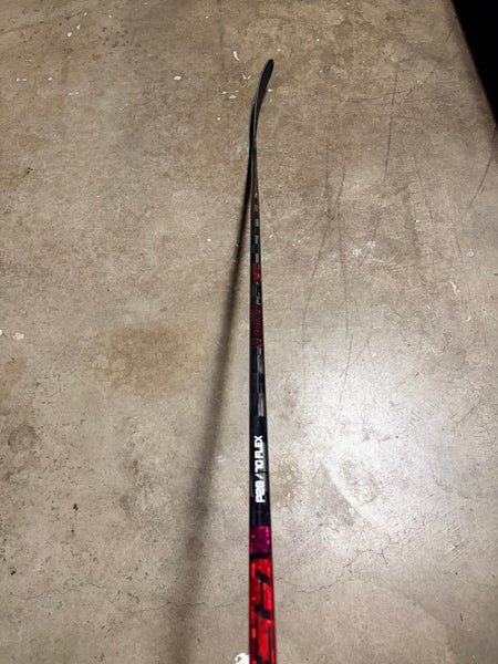 Senior Bauer Twitch Left Hand Hockey Stick P28 (Used)