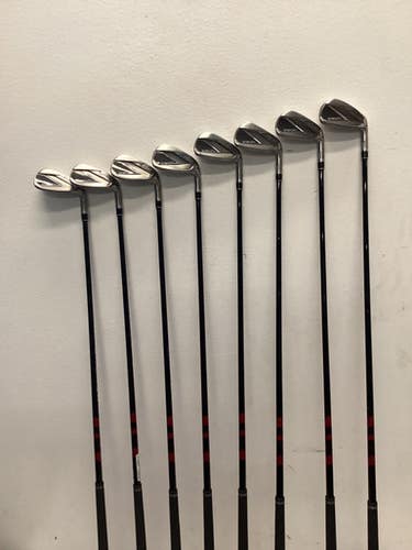 Taylormade STEALTH Mens Iron Set RH 4I-PW 11443-S000198541
