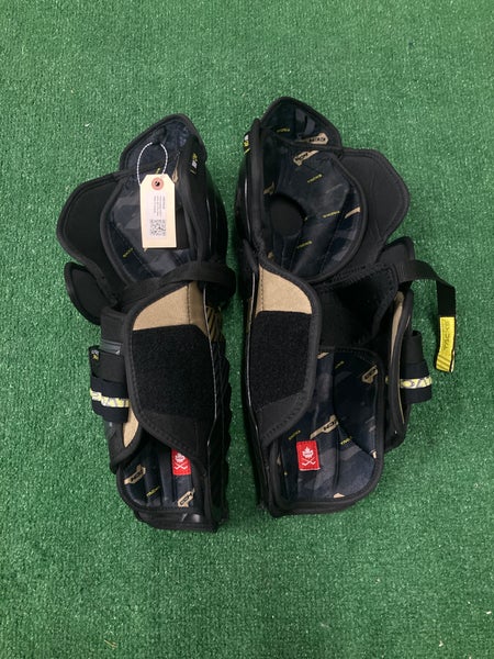 Intermediate CCM Tacks AS-V Pro Shin Pads 13" (Used)