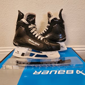 Bauer Supreme Shadow Hockey Skates Size 5.5 (Used)