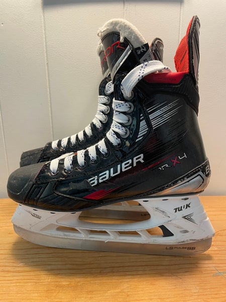 2023 Bauer Vapor X4 Hockey Skates 6.5 (Used)
