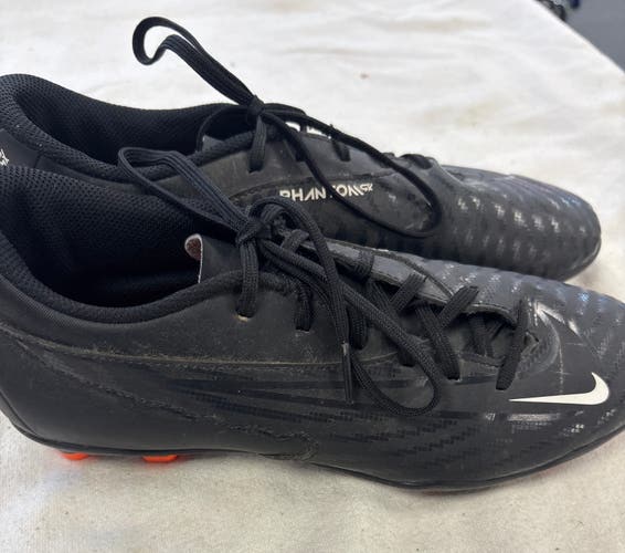 Black Unisex Size M 8.0 (W 9.0) Nike Phantom GX Cleats (Used)