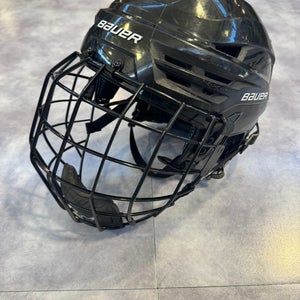 Black Large Bauer Re-Akt 85 Helmet (Used)