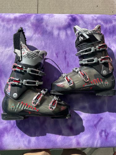 Men's Nordica Hot Rod 85 All Mountain Ski Boots Soft Flex (Used)