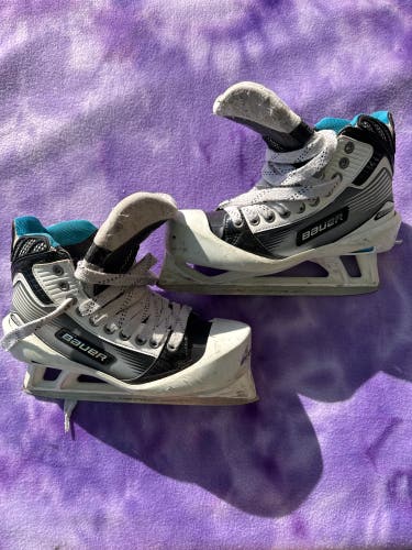 Senior Bauer Reactor 6000 Hockey Goalie Skates Regular Width 7 (Used)