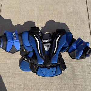 Junior Small / Medium Vaughn Velocity V7 Goalie Chest Protector (Used)