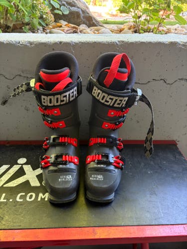 Mondo 23 & 23.5 Kid's Rossignol Hero World Cup 90 SC Ski Boots Soft Flex (Used)