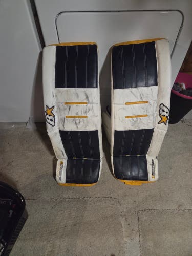 30" Brian's Sub Zero 3 Pro Goalie Leg Pads (Used)