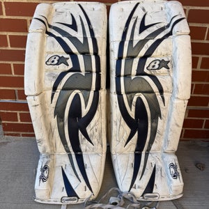 White 32" Senior Brian's Zero G Goalie Leg Pads (Used)