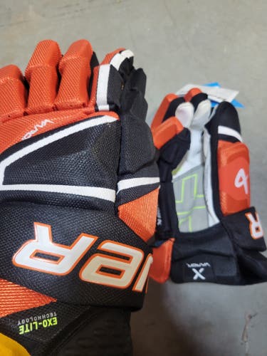Bauer Vapor Hyperlite Gloves 13" (New)