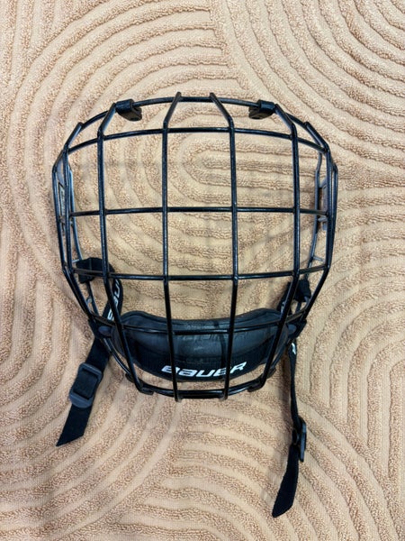 Large Bauer Profile II Facemask Cage (Used)