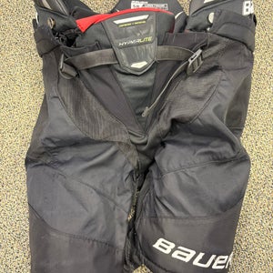 Black Senior Large Bauer Vapor Hyperlite Hockey Pants (Used)