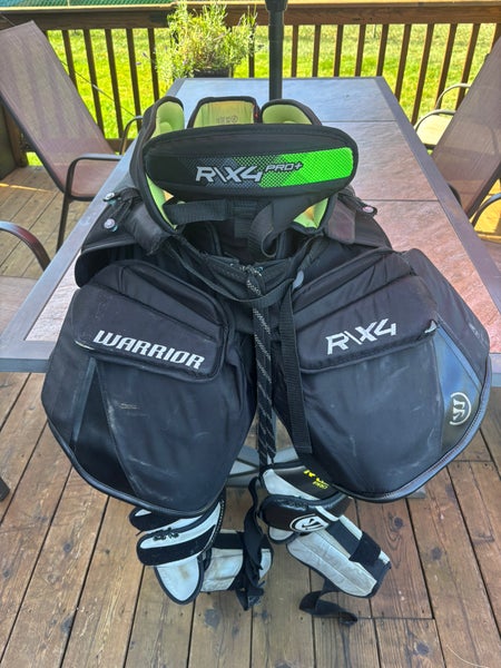Senior Large 2024 Warrior Ritual X4 Pro+ Hockey Goalie Pants (Used)