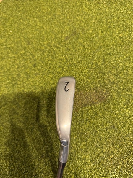 Titleist U 500 2 17* Uitlity Iron, Project X Hzruds Smoke Stiff Flex, RH