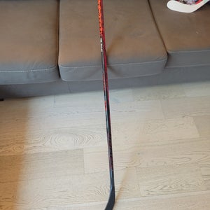 Youth Bauer Twitch Left Hand Hockey Stick P92 (Used)
