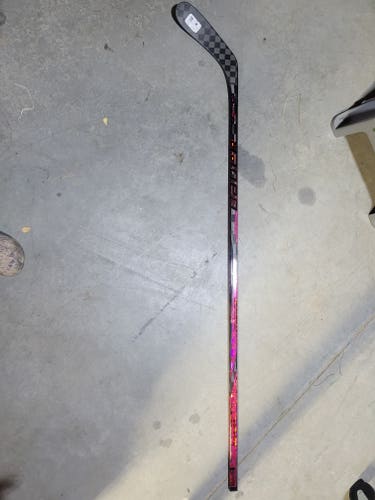 Senior Bauer Twitch Left Hand Hockey Stick P28 (New)