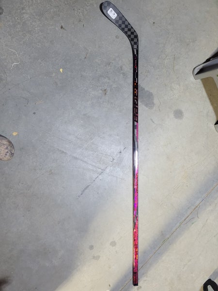 Senior Bauer Twitch Left Hand Hockey Stick P28 (New)