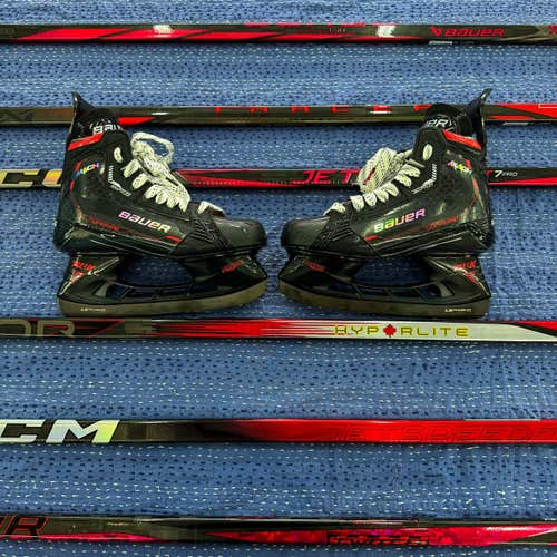 2025 Bauer Supreme Mach Hockey Skates Wide Width 8 (New)