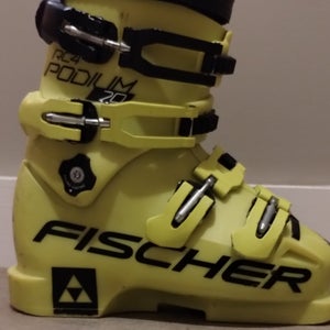 Fischer RC4 Podium 70 Youth Racing Ski Boots - Size 22/22.5