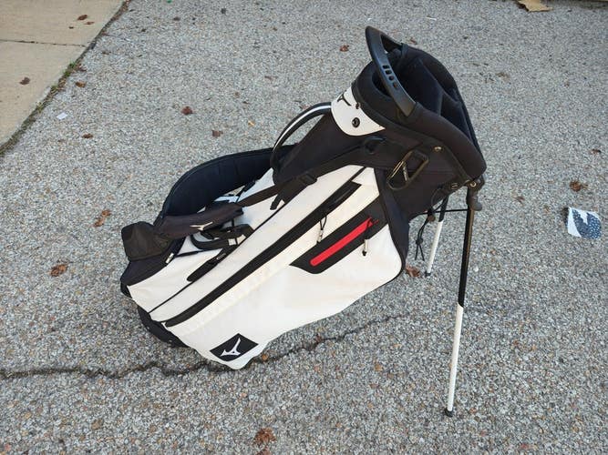 Mizuno BR-D3 Dual Golf Stand Stand Bag White/Black/Red w Raincover