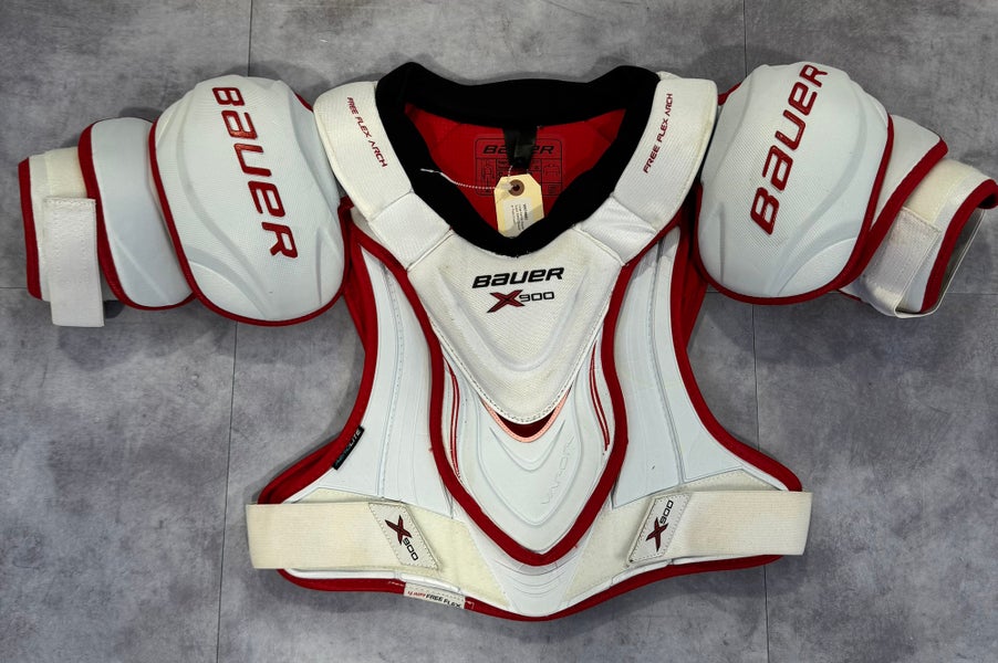 Large Senior Bauer Vapor X900 Shoulder Pads (Used)