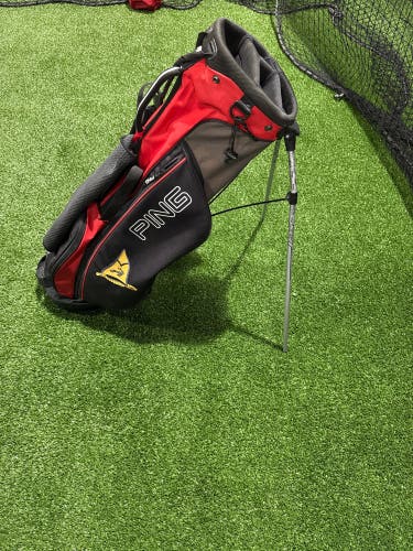 Red & Black Ping L8 Standing Golf Bag (Used)