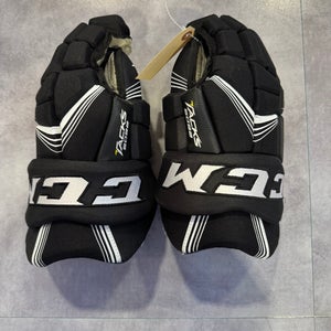 Black CCM 5092 Gloves 15" (Used)