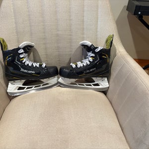 Bauer Supreme M5 Pro Hockey Skates 13.5 (Used)
