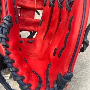 RH Infield Baseball Glove 11.5" (Used)