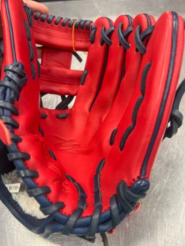 RH Infield Baseball Glove 11.5" (Used)
