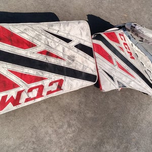 CCM Extreme Flex E4.5 Full Right Junior glove and blocker