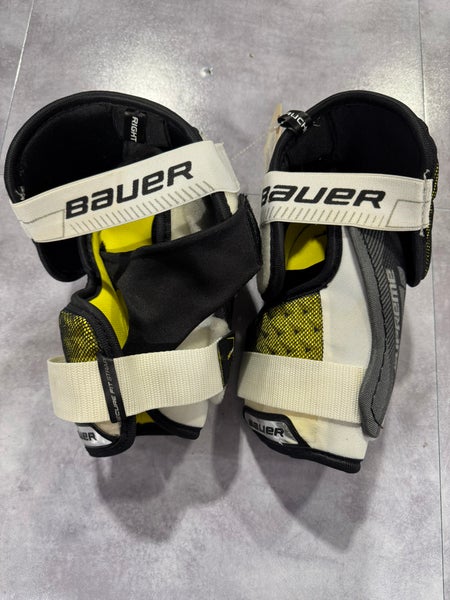 Bauer Supreme HP Pro Elbow Pads.