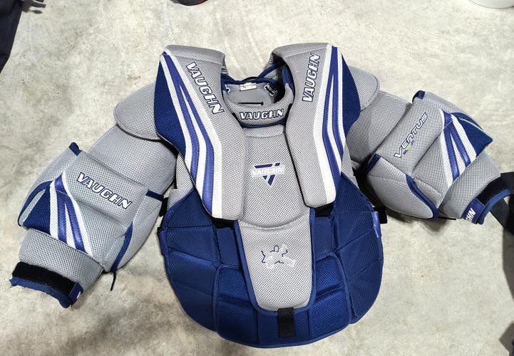 Large Vaughn Ventus SLR Goalie Chest Protector (JR-L)