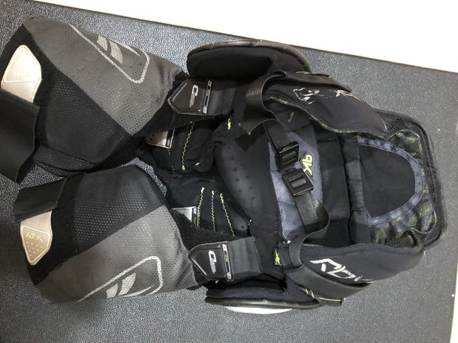 Senior XS Reebok 9K Hockey Pants Pro Stock (Used)