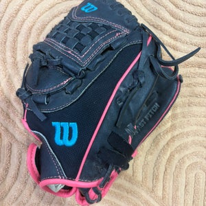Wilson Flash RH Softball Glove 11.5" (Used)