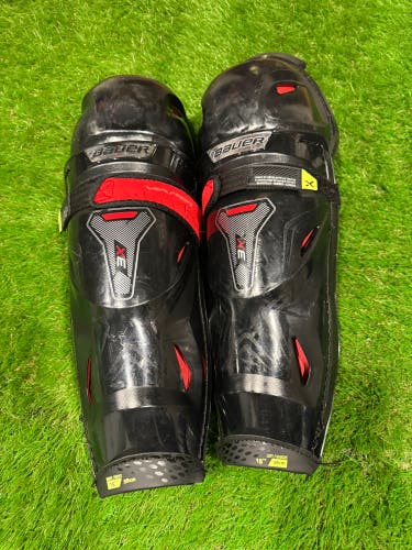 Senior Bauer Vapor 3X 15" Shin Pads (Used)