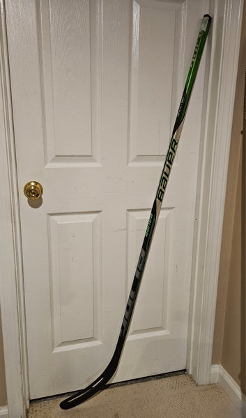 Senior Bauer Sling Left Hand Hockey Stick P88 (Used)