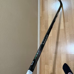 Intermediate Bauer Proto-R Right Handed Hockey Stick P92