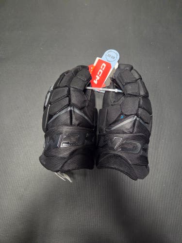 New Senior CCM Jetspeed FT8 Pro Gloves 14" All Black