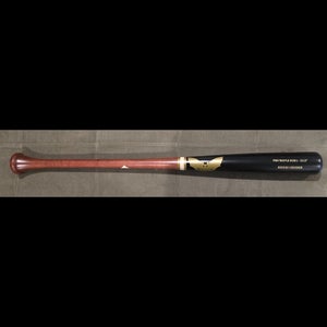 Sam Bat R2K1 Maple Bat 33.5" (New)