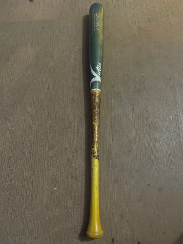 Victus JrodShow Bat (-3) 30 oz 33" (Used)