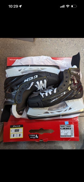 New Senior CCM Regular Width  9 Tacks 9350 Hockey Skates