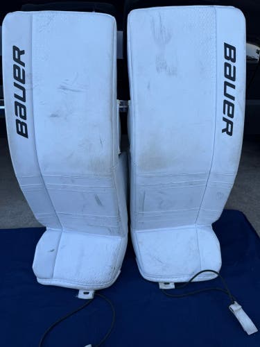30" Bauer Goalie Leg Pads (Used)