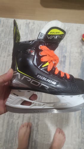 Bauer Hockey Skates Regular Width 12.5 (Used)