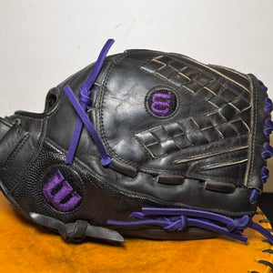 Wilson A2000 RH Softball Glove 12.5" (Used)